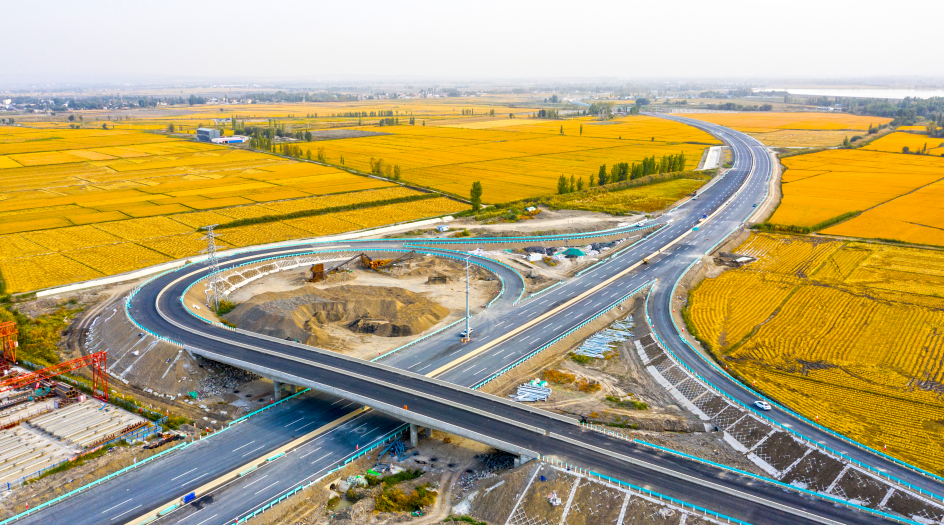 s21高速公路预计年底通车