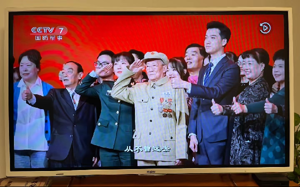 央视老兵你好栏目访谈六师老兵秦德胜在师市引发强烈反响