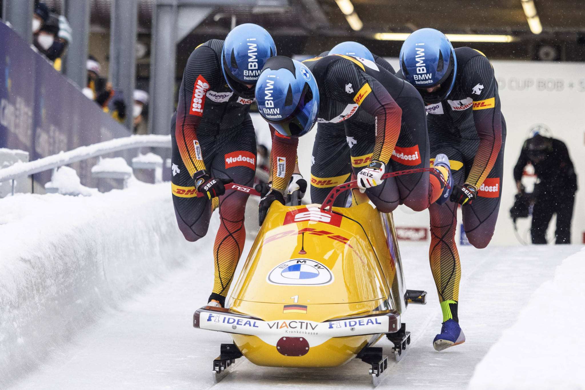 雪车冰上f1的速度与激情