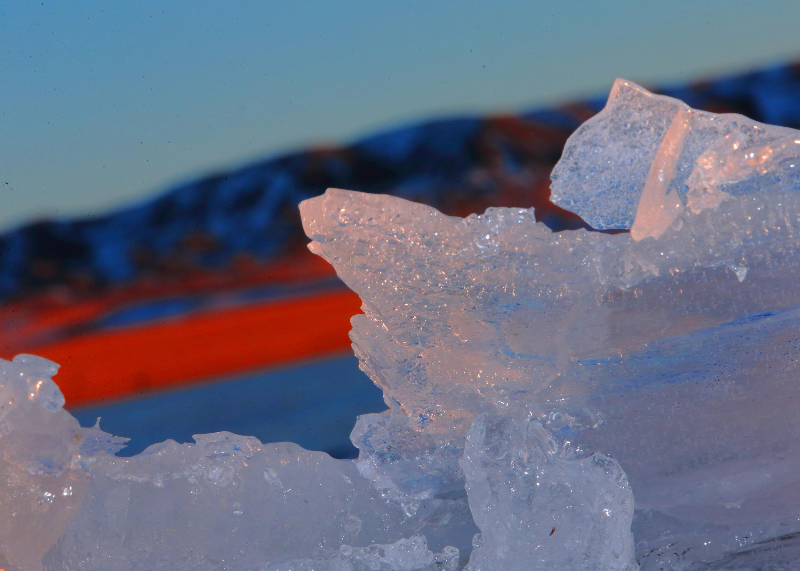 新疆托里看沙孜湖的梦幻冰色