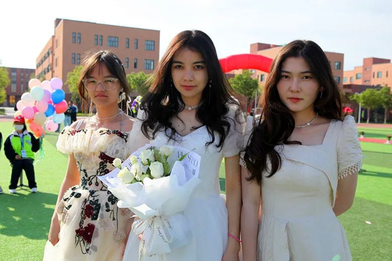 可克达拉市镇江高级中学:十八而志 家国天下